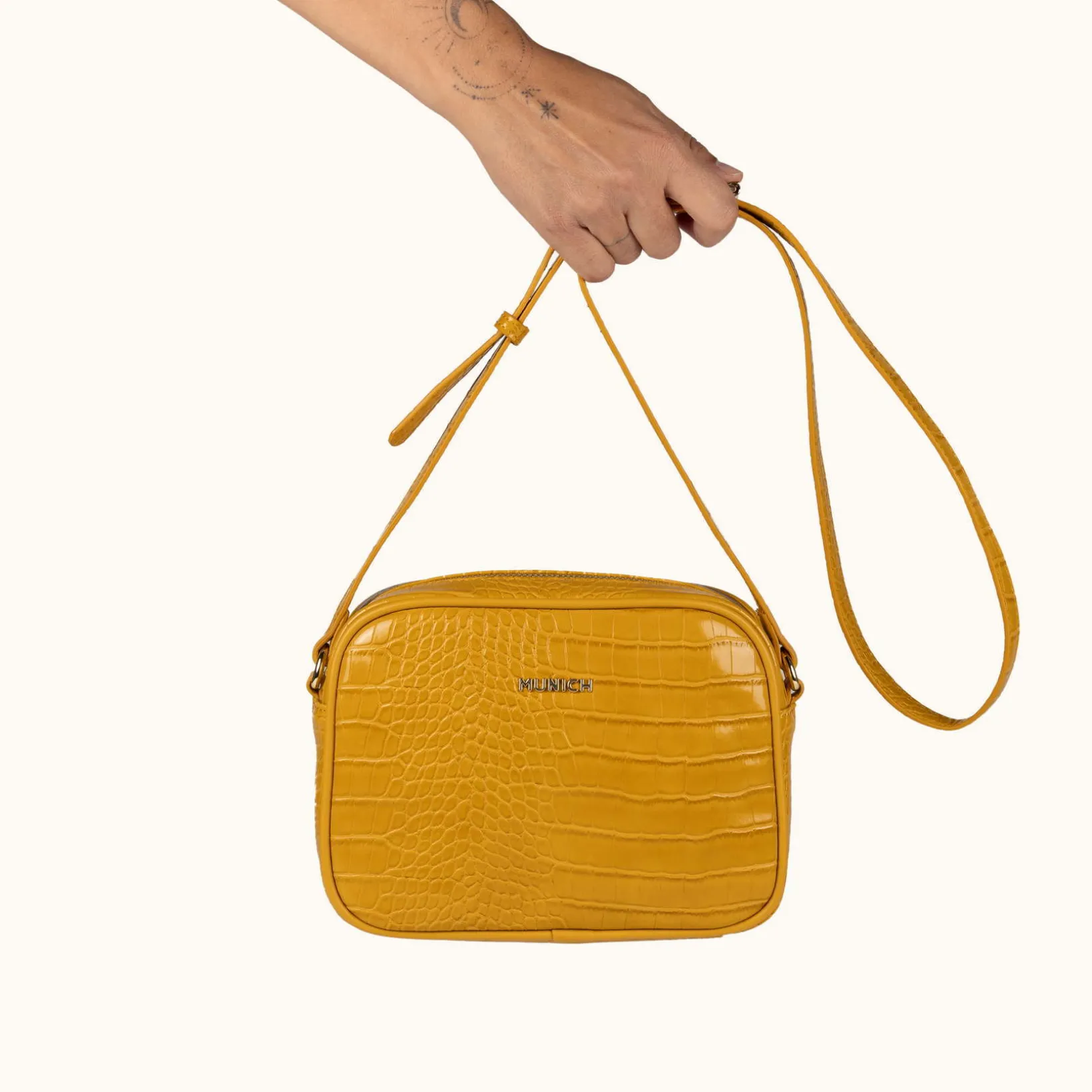 BLOCK CROCO FW25 CROSSBODY CAMERA C/MOUSTARD