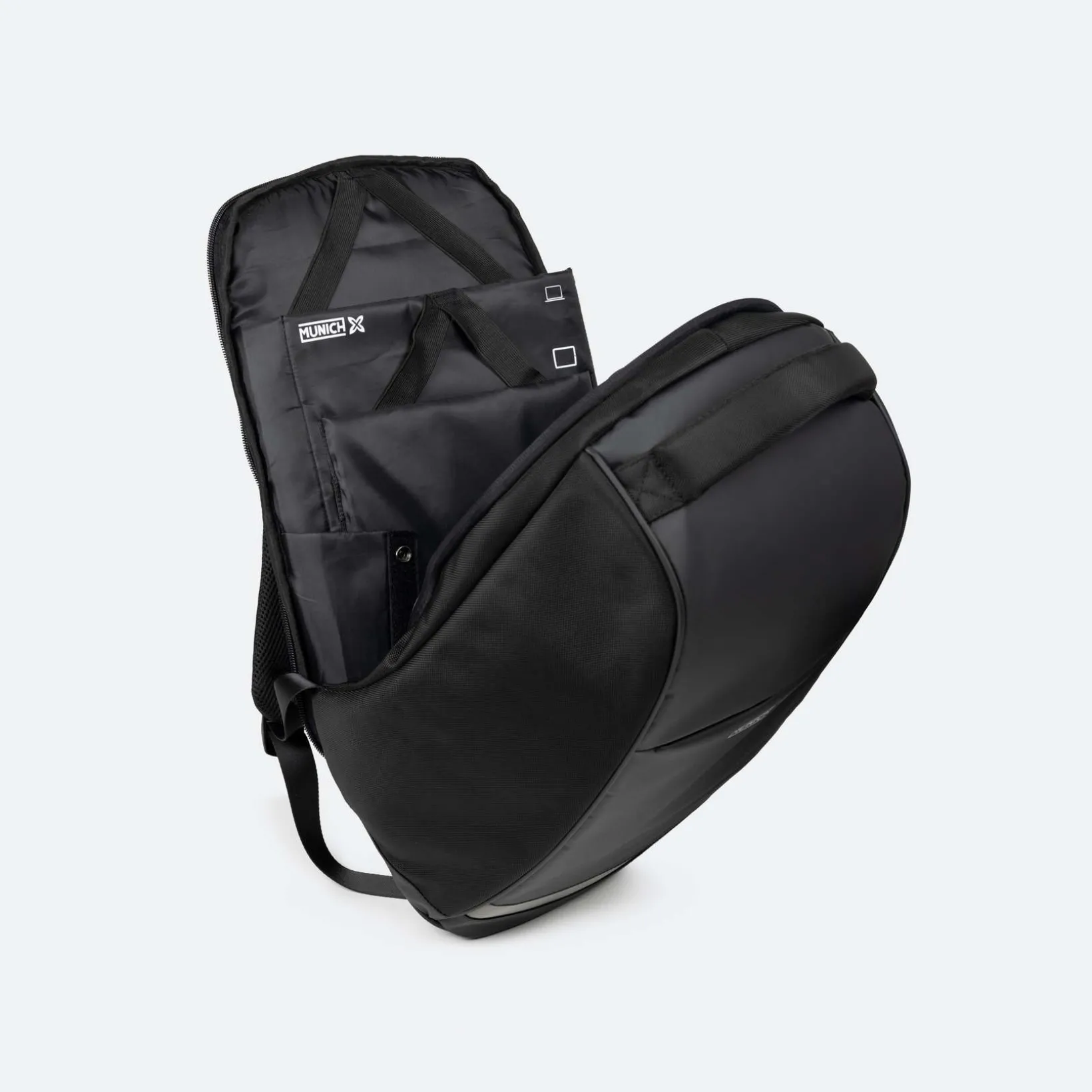 MOCHILA MUNICH SHIELD NEGRO