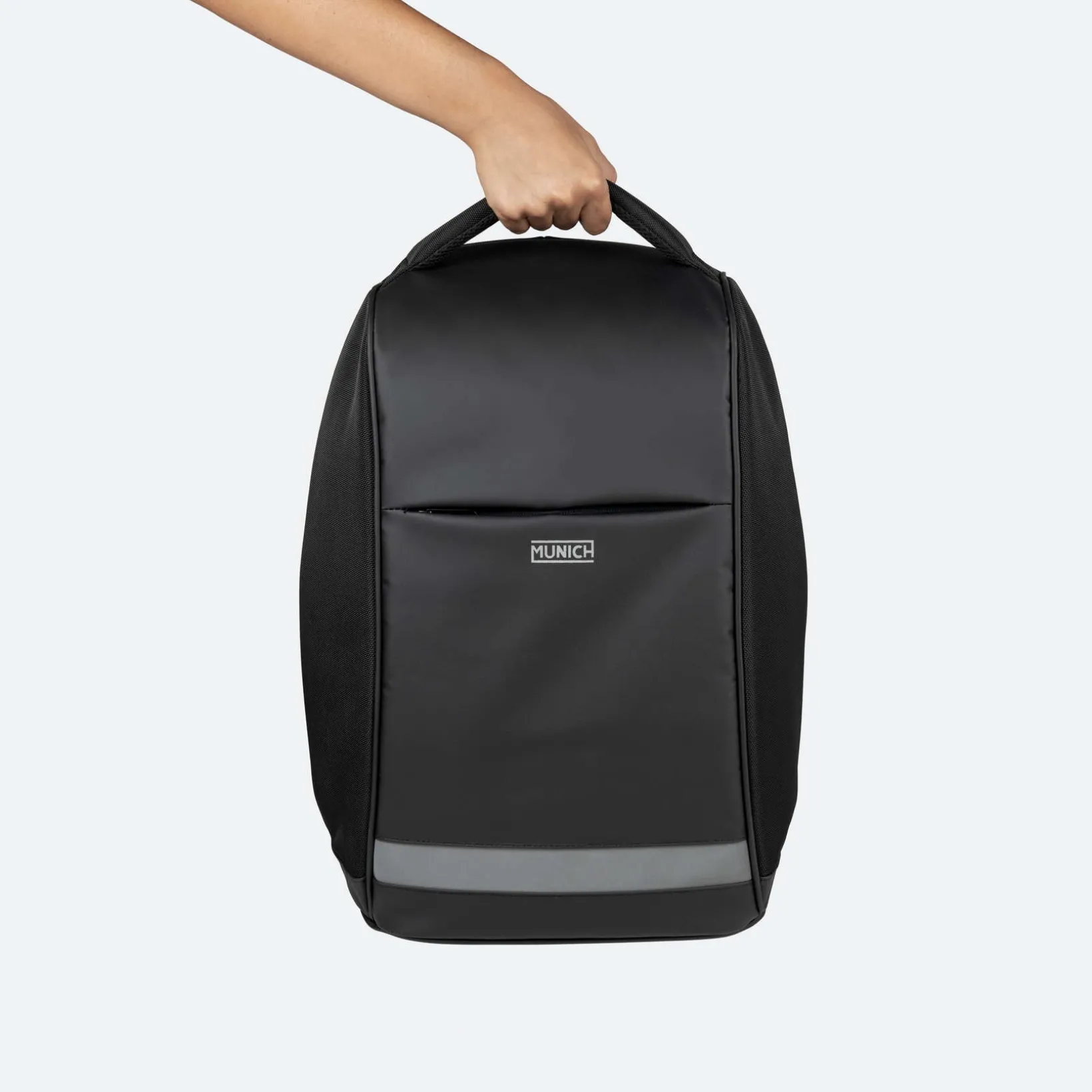 MOCHILA MUNICH SHIELD NEGRO