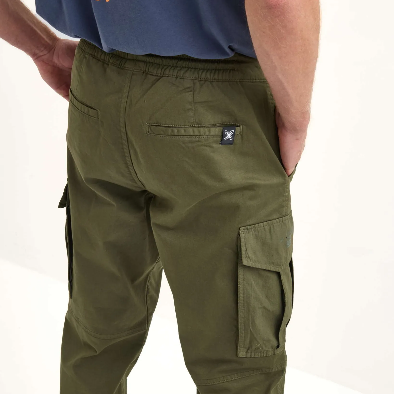 Pantalón MUNICH Cargo explore lifestyle de algodón-elastano khaki