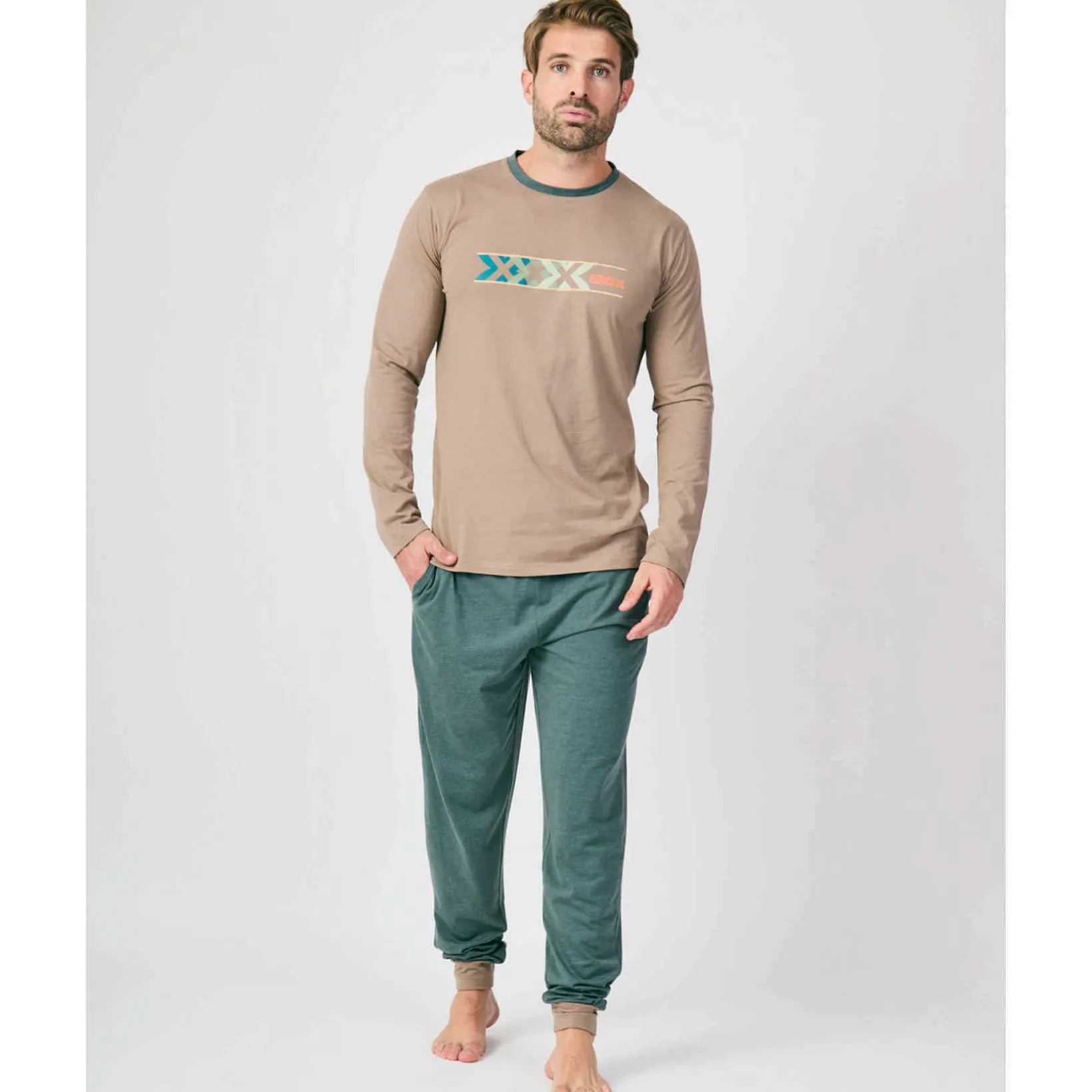 Pijama MUNICH hombre dos piezas de algodón marrón-verde.