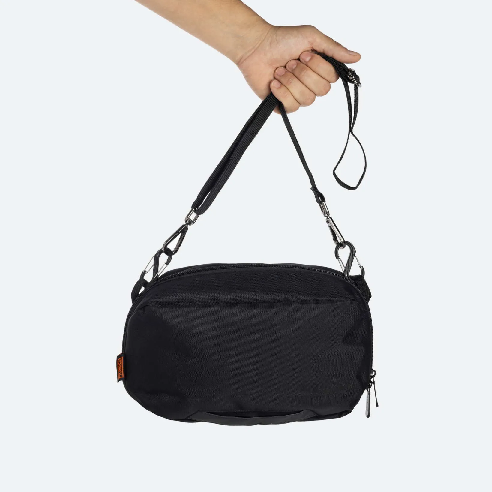 X VENTURE CROSSBODY BLACK